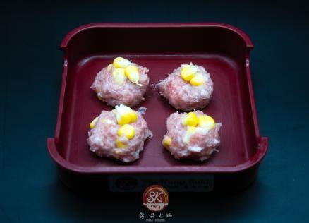 หมูเด้งข้าวโพด — เมนูพิเศษ (ไม่มีบนสายพาน) จากเมนู SKsuki