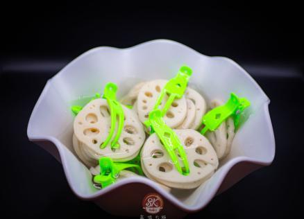 รากบัว — เมนูผักสด 蔬菜 จากเมนู SKsuki